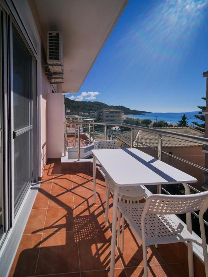 Himara Royal Hotel Extérieur photo