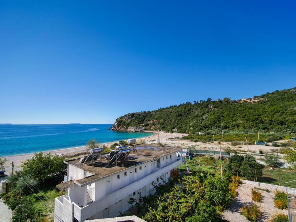 Himara Royal Hotel Extérieur photo