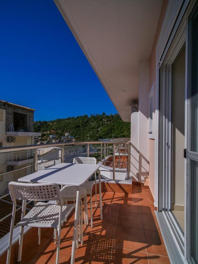 Himara Royal Hotel Extérieur photo