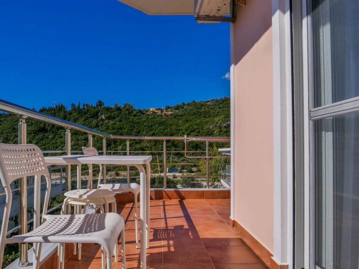 Himara Royal Hotel Extérieur photo